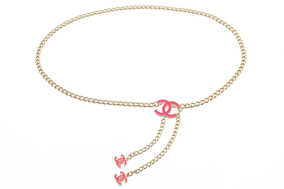 CHANEL ゴールドチェーン ベルト ピンク CHANEL ゴールドチェーン ベルト ピンク