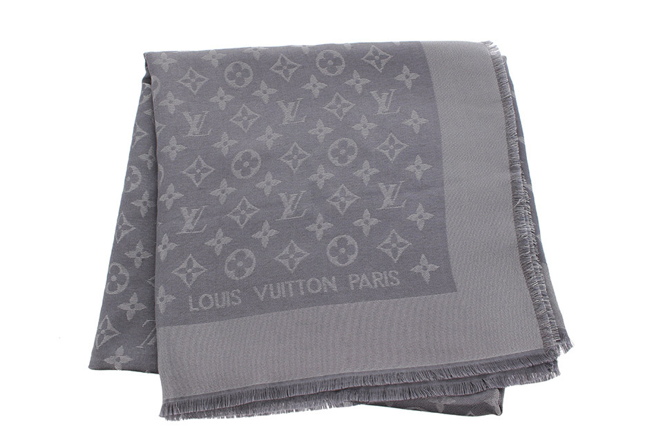 LOUIS VUITTON✨モノグラム シャイン ショール シルバー 大判 ロゴ-