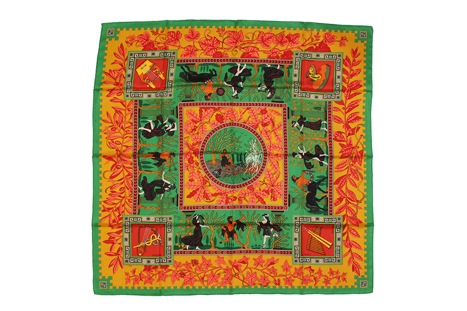 カレ90　スカーフ　神々の音楽　グリーン/イエロー/マルチカラー