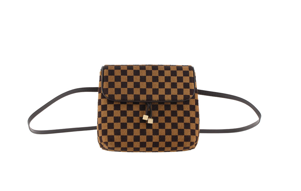 ガゼル　ショルダーバッグ　M92130