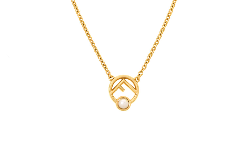 エフイズフェンディ　ネックレス　ロゴ　パール　ゴールド