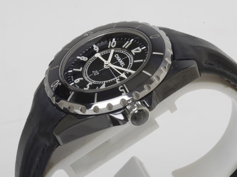 ファッション小物CHANEL 腕時計 J12 革ベルト