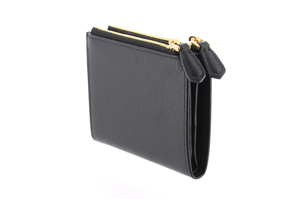 ⭐️未使用級⭐️　PRADA　二つ折り財布　1ML024　ブラック　ゴールド金具 楽天市場】プラダ 財布 二つ折り財布 ベージュ系 PRADA 1ML024