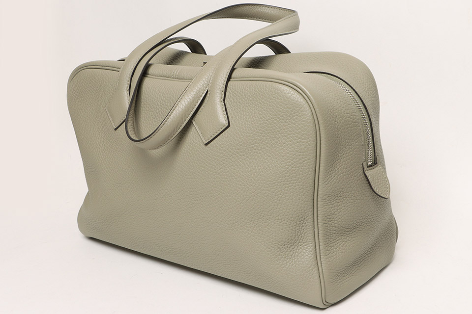 【付属品あり】HERMES ヴィクトリアII35セージ シルバー金具 ヴィクトリア35 トリヨン セージ シルバー金具 X刻印